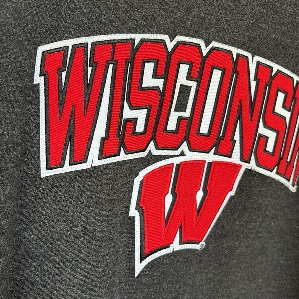 Wisconsin Sweatshirt Crewneck Gray XL UW Madison Badgers Tailgate - Picture 3 of 7